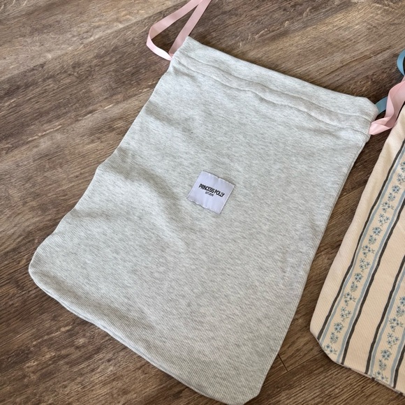 Princess Polly Dust Drawstring Dust Bag Set - Picture 3 of 4